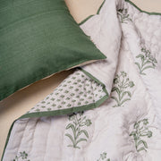 Green enigma butti quilt
