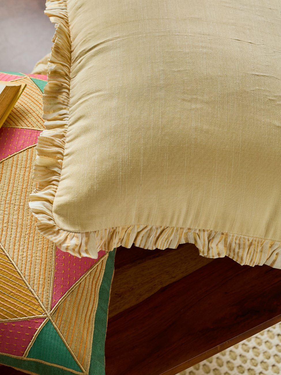 Lehriya Cushion Cover