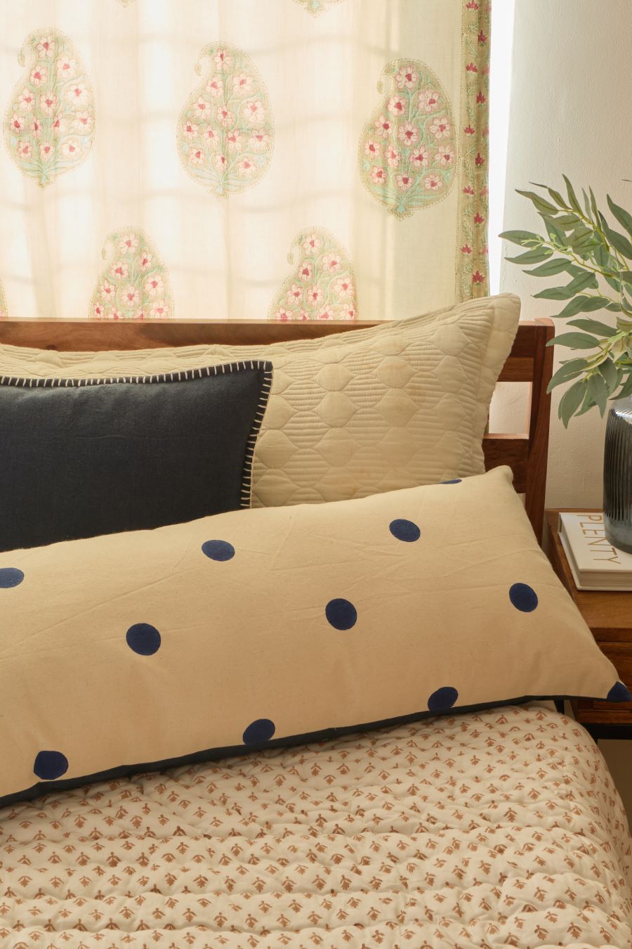 Midnight Dot Lumbar