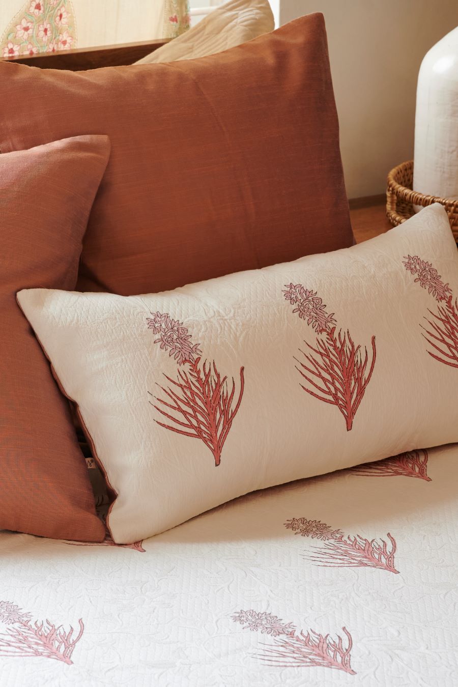 The Gul Cotton Bedspread (Includes lumbar cushion)