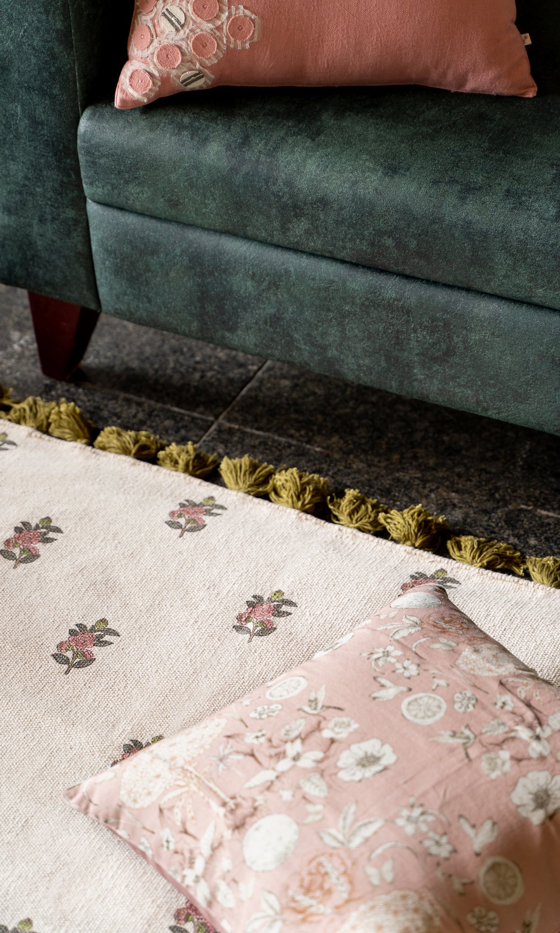 Kiss from a rose Rug