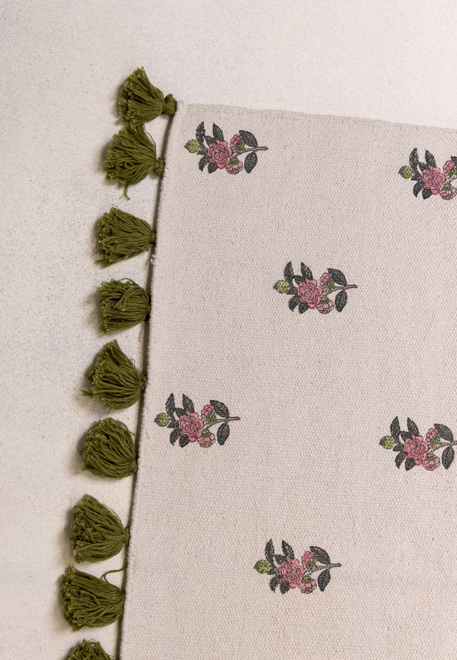 Kiss from a rose Rug