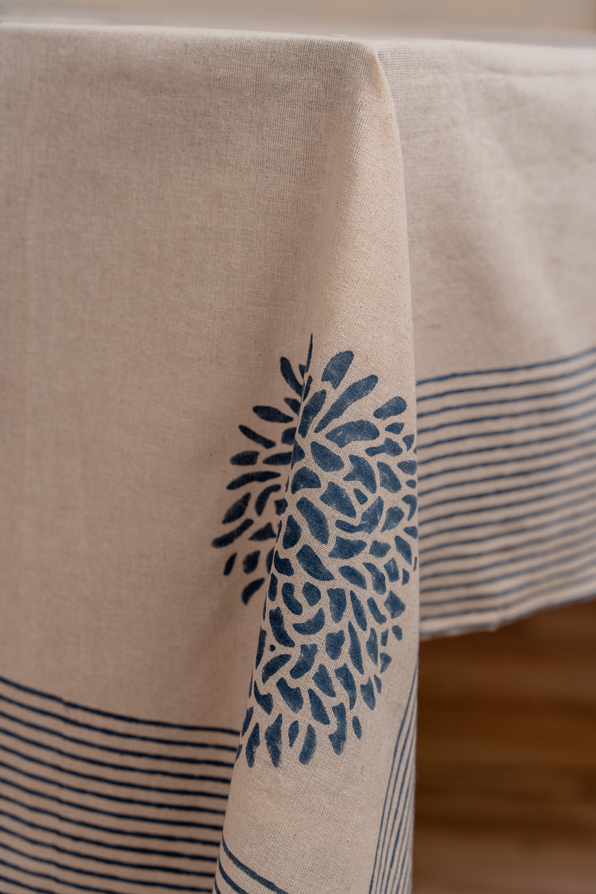 Dandelion table cloth