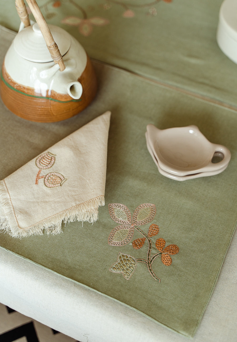 Shades of Splendour Table Mats