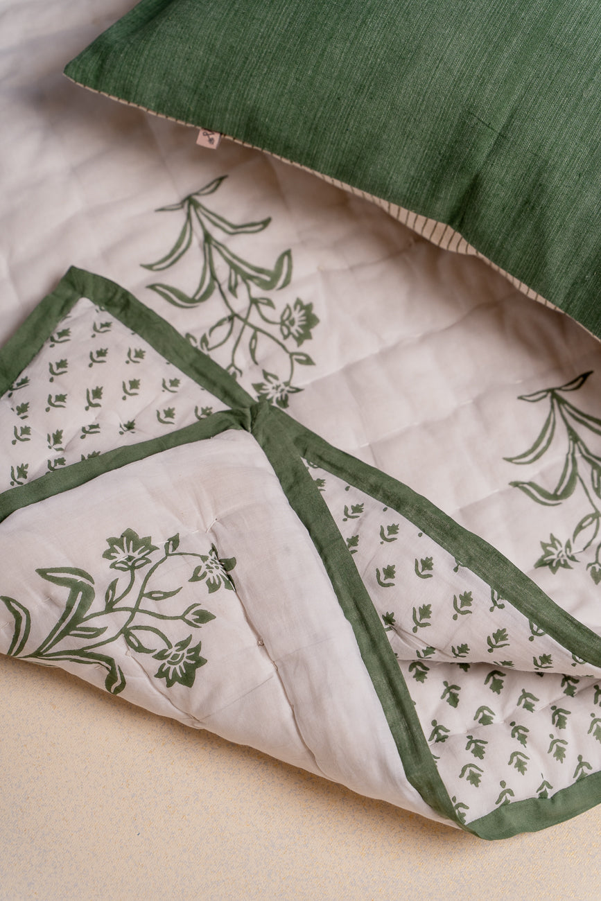 Green enigma butti quilt